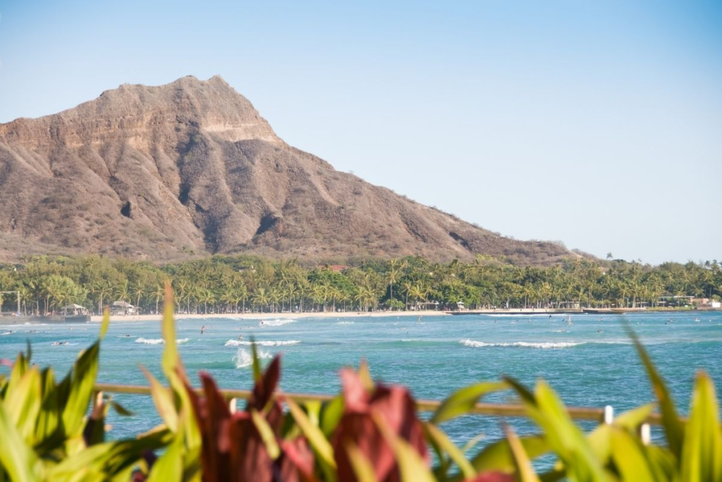 diamond head hawaii waikiki beach
